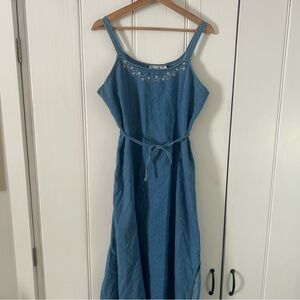 Prairie Girl Blue Denim Sleeveless Dress Floral Embroidery Cottage Core